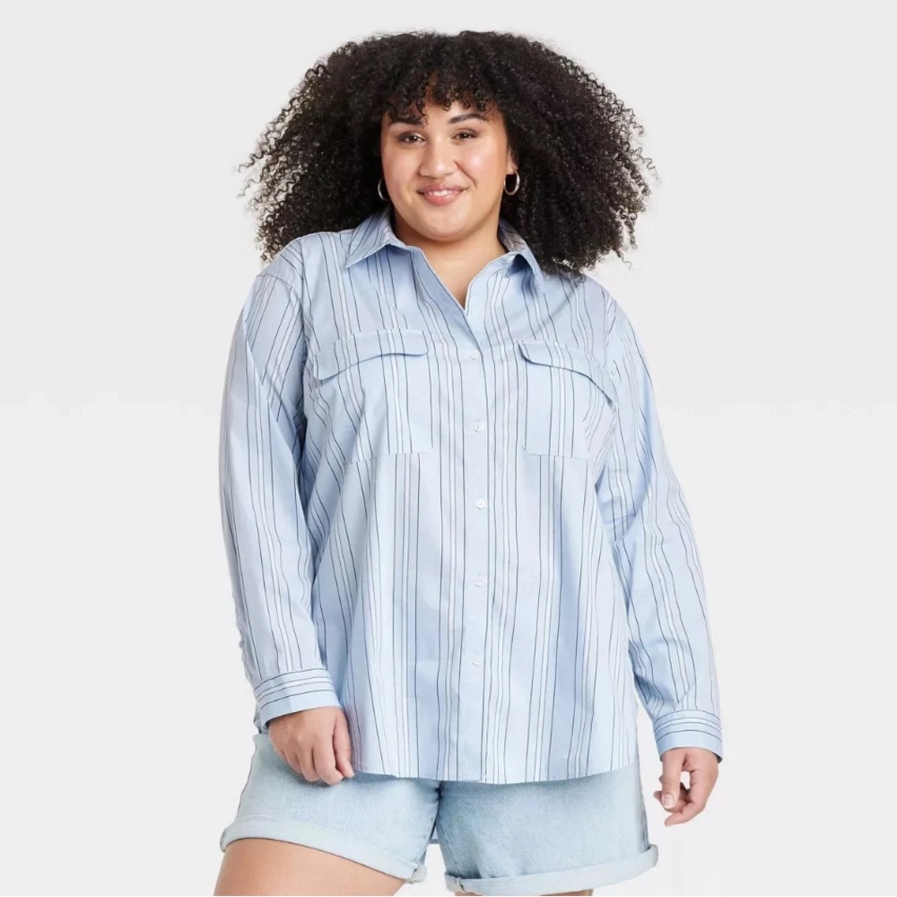 Plus size Ava & Viv light Blue Striped Button Down Shirt size 2X. New with tags.
